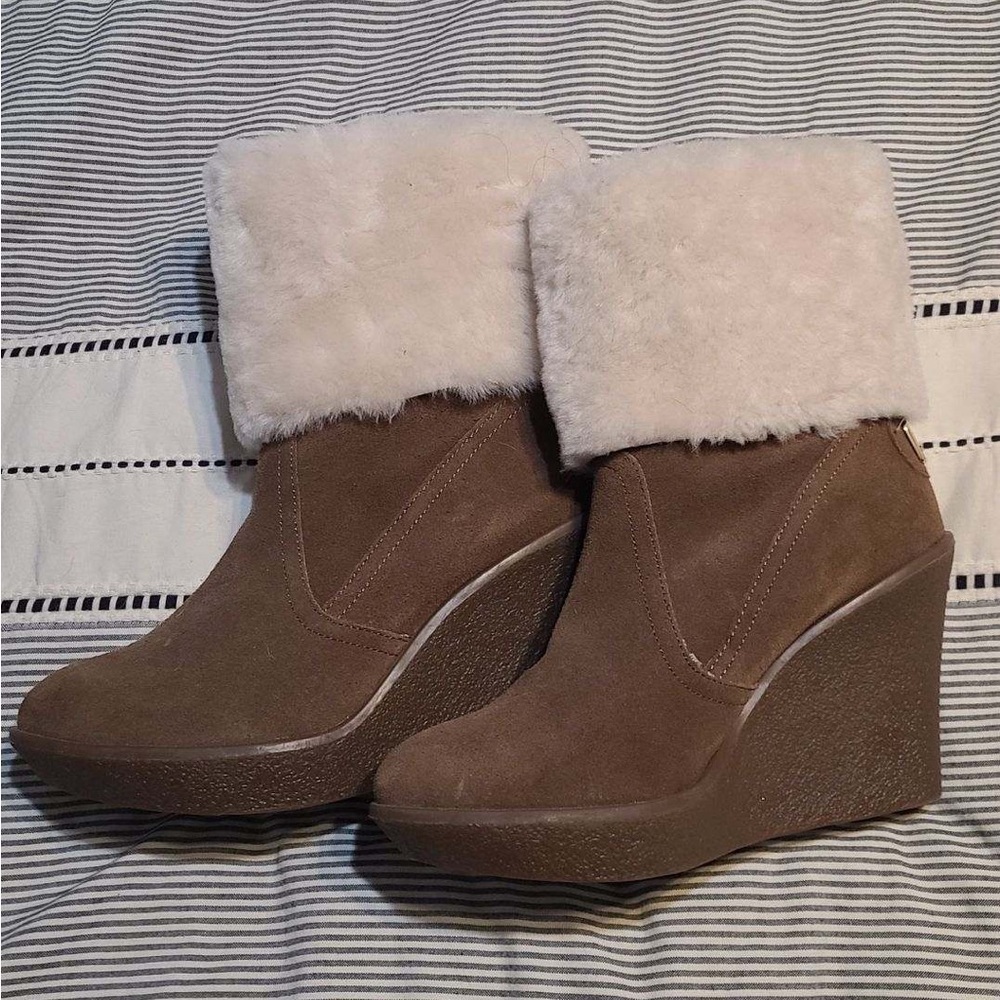Women's Tan Coach Boots